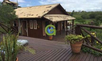 Duas casas à venda na Praia do Rosa, Imbituba.

Cada casa com 67 m², que contam