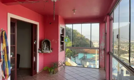 Casa com 4 quartos à venda na Servidão Miguel Arcanjo Machado, 101, Forquilhinhas, São José