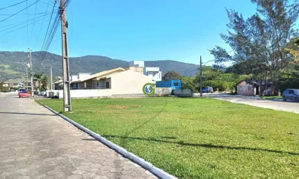Ótimo imóvel localizado no Lot. Pedra Branca no bairro Areias de Palhocinha, Gar