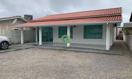Casa com 3 quartos à venda na Rua Tradição, 10, Praia do Meio, Palhoça
