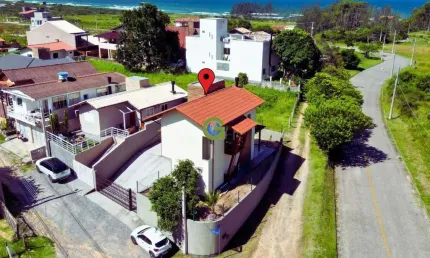 Casa de Dois Quartos com Suítes e Vista para o mar na Praia da Gamboa