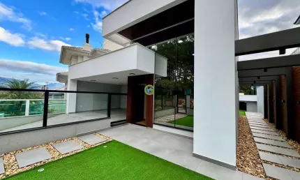 Casa com 3 quartos à venda na Rua das Macieiras, 65, Pedra Branca, Palhoça