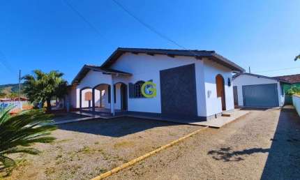 Casa à Venda 3 Quartos, Terreno Amplo, Churrasqueira em Nova Belém, Paulo Lopes