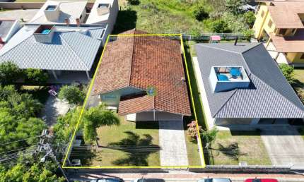 Casa com 4 quartos à venda na Rua Fernandes dos Santos, 167, Siriú, Garopaba, 150 m2 por R$ 1.500.000