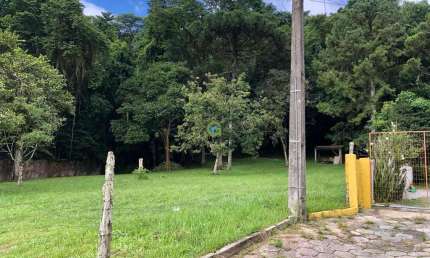 Terreno à venda no bairro Ponta de Baixo, São José SC, localizado próximo ao Ori