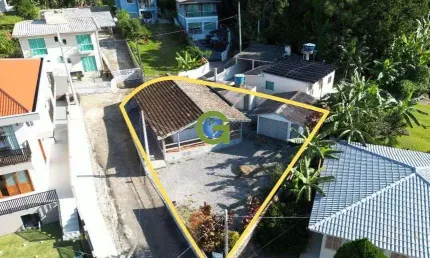 Casa à venda na Praia da Gamboa com 3 quartos – Garopaba/SC