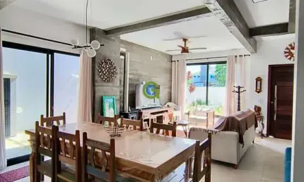 SOBRADO MOBILIADO EM CONDOMÍNIO – JARDIM PANORÂMICO, GAROPABA/SC