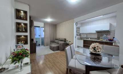 Apartamento 2 Dormitórios em Barreiros – Localização Privilegiada!