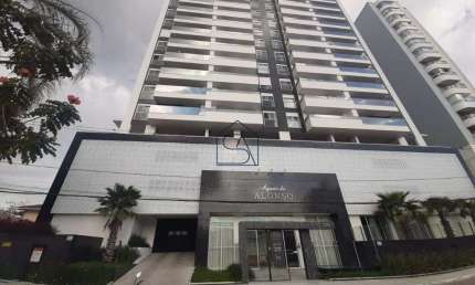 Ampla Cobertura com jacuzzi e piscina privavativa, 03 suítes e vista para a Beira Mar de São José