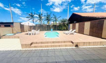 Linda Casa de 2 pavimentos em Forquilinhas - São José - SC