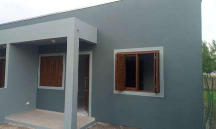 Casa nova ainda não abitada. Muito bonita. Escriturada, IPTU em dia