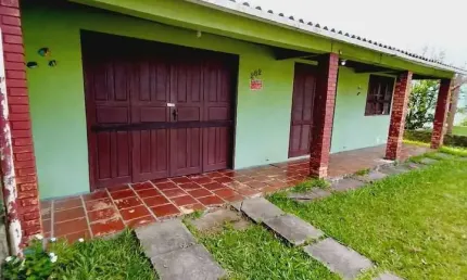 Casa com 2 quartos à venda na Rua Osvaldo Aranha, 90, Praia de Cidreira, Cidreira