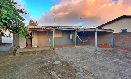 Imperdível! Imóvel escriturado no bairro Centro na Praia de Cidreira.