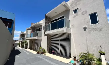 Casa em Condomínio para Venda em Maceió, Feitosa, 3 dormitórios, 1 suíte, 3 banheiros, 1 vaga