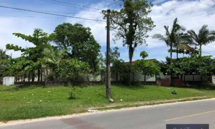 Terreno à venda na Avenida Vinte e Nove de Abril, Mirim, Guaratuba