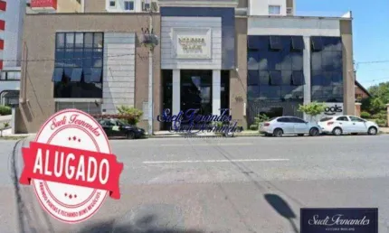 Apartamento com 3 dormitórios para alugar, 90 m² por R$ 2.880,00/mês - Centro - São José dos Pinhais/PR