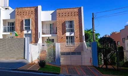Casa com 3 quartos à venda no Country, Cascavel 