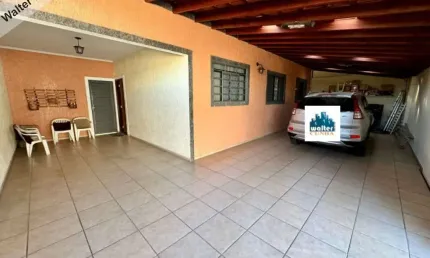 Vendo Casa Jardim Novo Campos Elíseos Ótima localização 3 dormitórios suíte Reformada Aceita Financiamento e FGTS