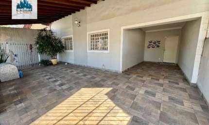Casa com 3 quartos à venda na Rua Aterla, Parque Universitário de Viracopos, Campinas, 187 m2 por R$ 550.000