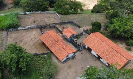 Descubra o Refúgio dos seus sonhos: Granja / Haras no Conde/PB, com 11,4 hectares