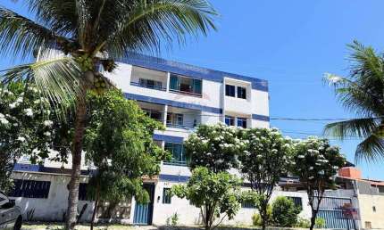 Apartamento em Camboinha, próximo da praia. 114m2. Com 3 quartos, sendo 1 suíte.