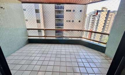 Excelente apartamento no coração de Miramar: Conforto e Localização Ideal