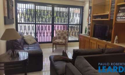 Casa com 3 quartos à venda na Rua Acácio Vasconcelos, Jabaquara, São Paulo