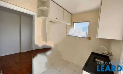 Apartamento com 3 quartos à venda na Rua Arnoldo Baldoino Welter, Vila Guarani, São Paulo