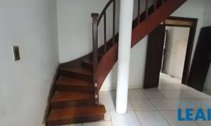 Casa com 2 quartos à venda na Rua Humberto I, Vila Mariana, São Paulo
