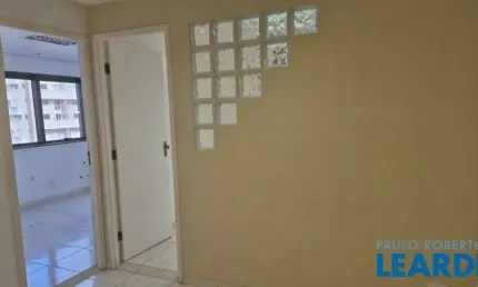 Ponto comercial para alugar na Rua João Cachoeira, Itaim Bibi, São Paulo