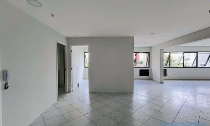 Sala comercial para alugar na Rua Fiação da Saúde, Saúde, São Paulo