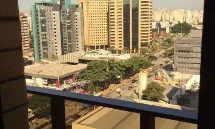 Flat com 1 quarto para alugar na Avenida Ibijaú, Moema, São Paulo