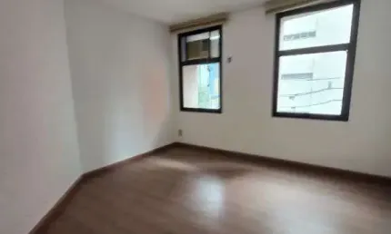 Ponto comercial para alugar na Rua Maestro Cardim, Liberdade, São Paulo