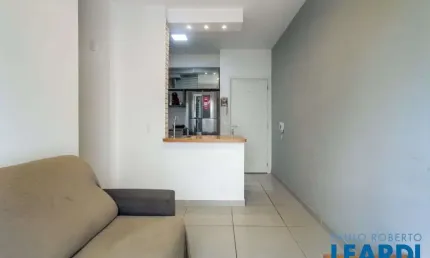 Apartamento com 1 quarto à venda na Rua Barão de Jaguara, Cambuci, São Paulo