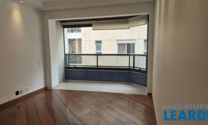 Apartamento com 3 quartos à venda na Avenida Ibijaú, Indianópolis, São Paulo
