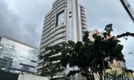 Ponto comercial para alugar na Rua Pirapitingui, Liberdade, São Paulo