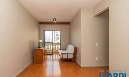 Apartamento com 3 quartos à venda na Rua Guiratinga, Saúde, São Paulo