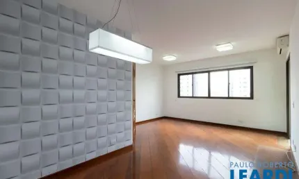 Apartamento com 3 quartos à venda na Avenida Pavão, Moema, São Paulo