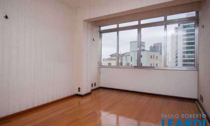 Apartamento com 2 quartos à venda na Rua José Getúlio, Liberdade, São Paulo