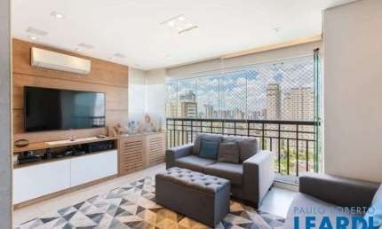 Apartamento com 3 quartos à venda na Rua Catão, Lapa, São Paulo