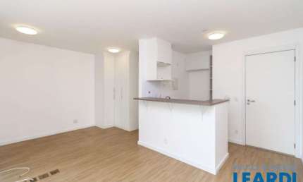 Apartamento com 1 quarto à venda na Rua Paulistânia, Sumarezinho, São Paulo