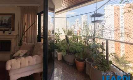 Apartamento com 3 quartos à venda na Rua Turiassu, Perdizes, São Paulo