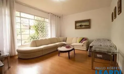 Casa com 3 quartos à venda na Rua Nestor Moreira, Jardim da Glória, São Paulo