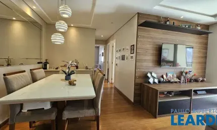 Apartamento com 3 quartos à venda na Rua Catulo da Paixão Cearense, Saúde, São Paulo