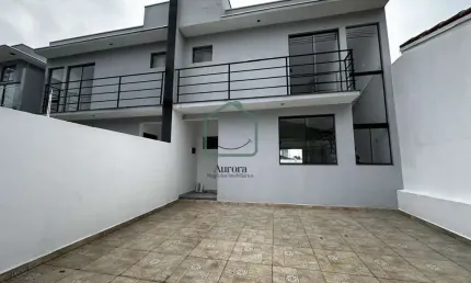 Sobrado para Venda em Suzano, Cidade Édson, 3 dormitórios, 1 suíte, 3 banheiros, 2 vagas