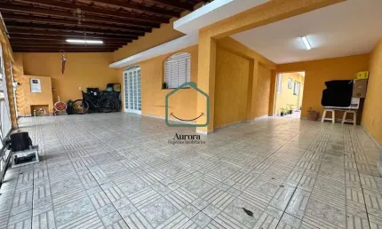 Casa para Venda em Suzano, Parque Maria Helena, 3 dormitórios, 1 suíte, 2 banheiros, 3 vagas