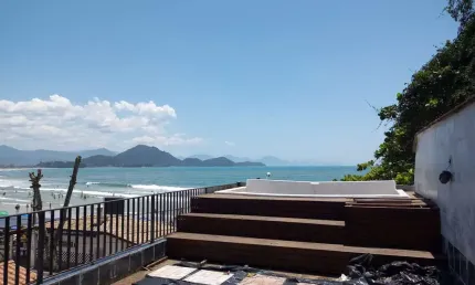 Apartamento com 8 quartos à venda na rua da praia, toninhas, ubatuba, 500 m2 por r$ 3.000.000