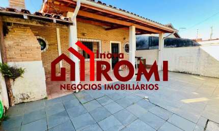 Casa com 2 quartos à venda na Rua Madame Cure, Perequê Açu, Ubatuba, 143 m2 por R$ 600.000