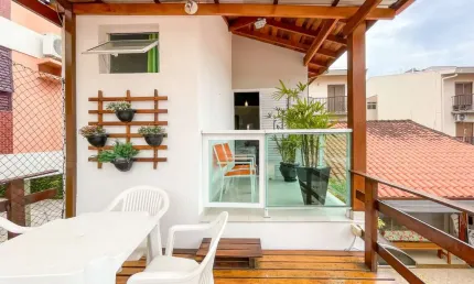 Casa com 3 quartos à venda na rua praxedes m oliveira, tenório, ubatuba, 210 m2 por r$ 800.000