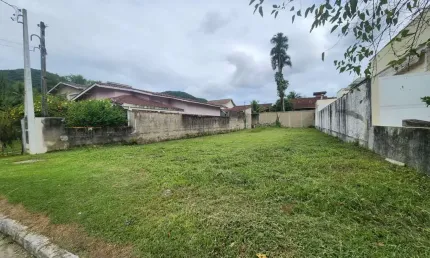 Terreno à venda na Rua Não Informada, Horto Florestal, Ubatuba por R$ 450.000